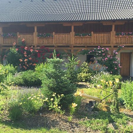 Statek 3 - Wellness & Spa Hotel Hluboka nad Vltavou Ngoại thất bức ảnh