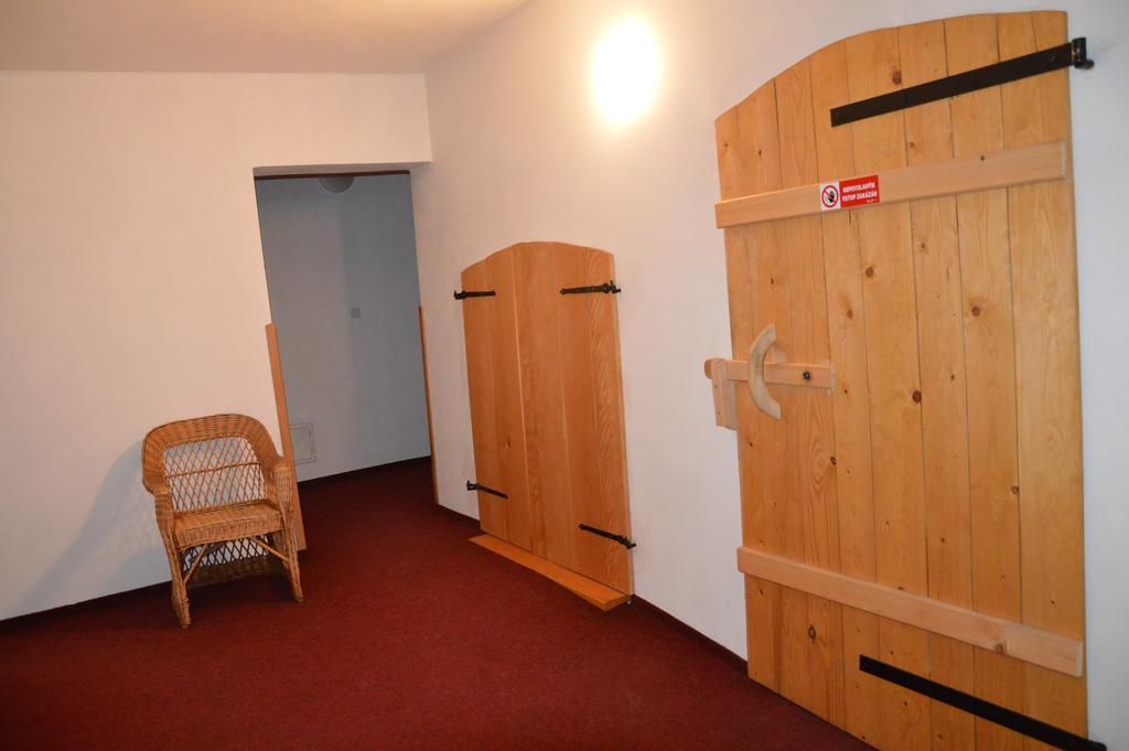 Statek 3 - Wellness & Spa Hotel Hluboka nad Vltavou Ngoại thất bức ảnh