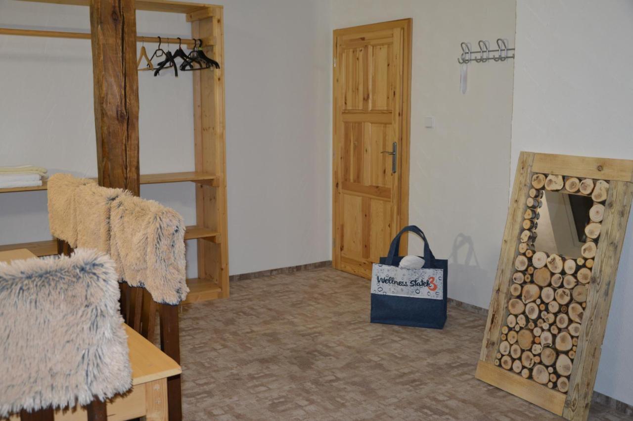 Statek 3 - Wellness & Spa Hotel Hluboka nad Vltavou Ngoại thất bức ảnh