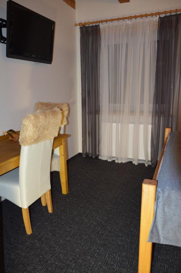 Statek 3 - Wellness & Spa Hotel Hluboka nad Vltavou Ngoại thất bức ảnh