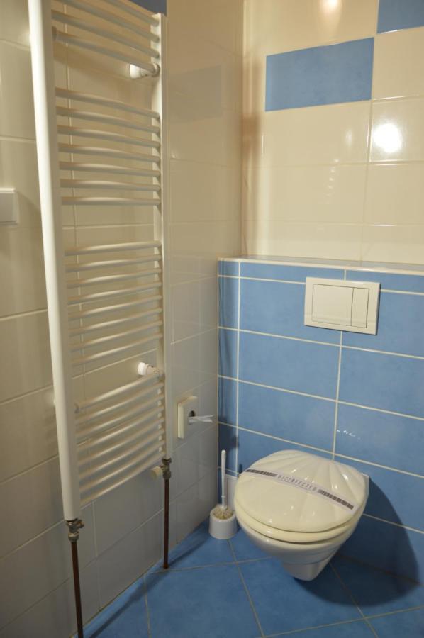 Statek 3 - Wellness & Spa Hotel Hluboka nad Vltavou Ngoại thất bức ảnh
