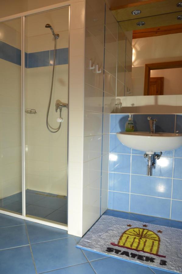 Statek 3 - Wellness & Spa Hotel Hluboka nad Vltavou Ngoại thất bức ảnh